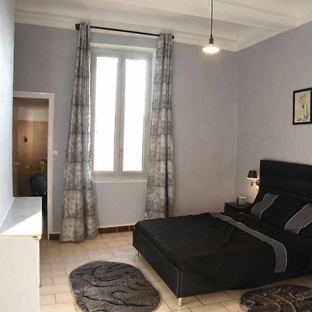 Appartement Place Des Marseillaises Марсилия Екстериор снимка